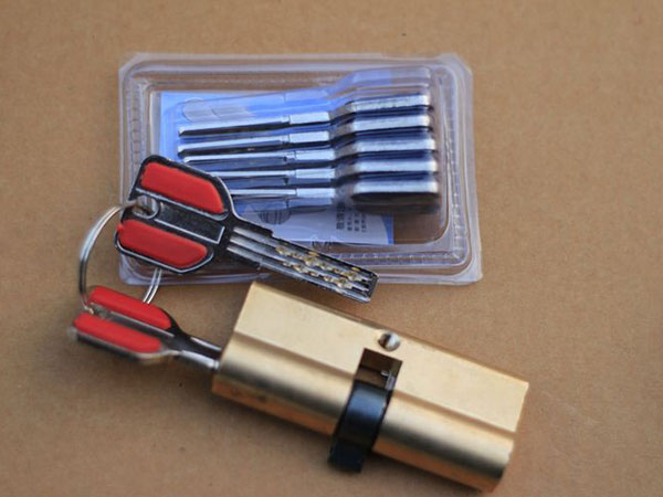 海丰24小时上门开锁公司